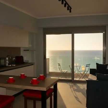 Hébergement de vacances Coastal Modern In Facing The Sea *